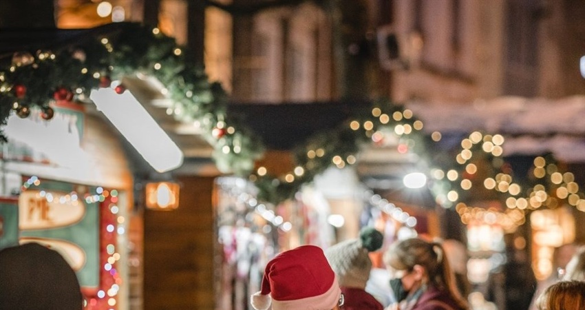 Explore Local Christmas...